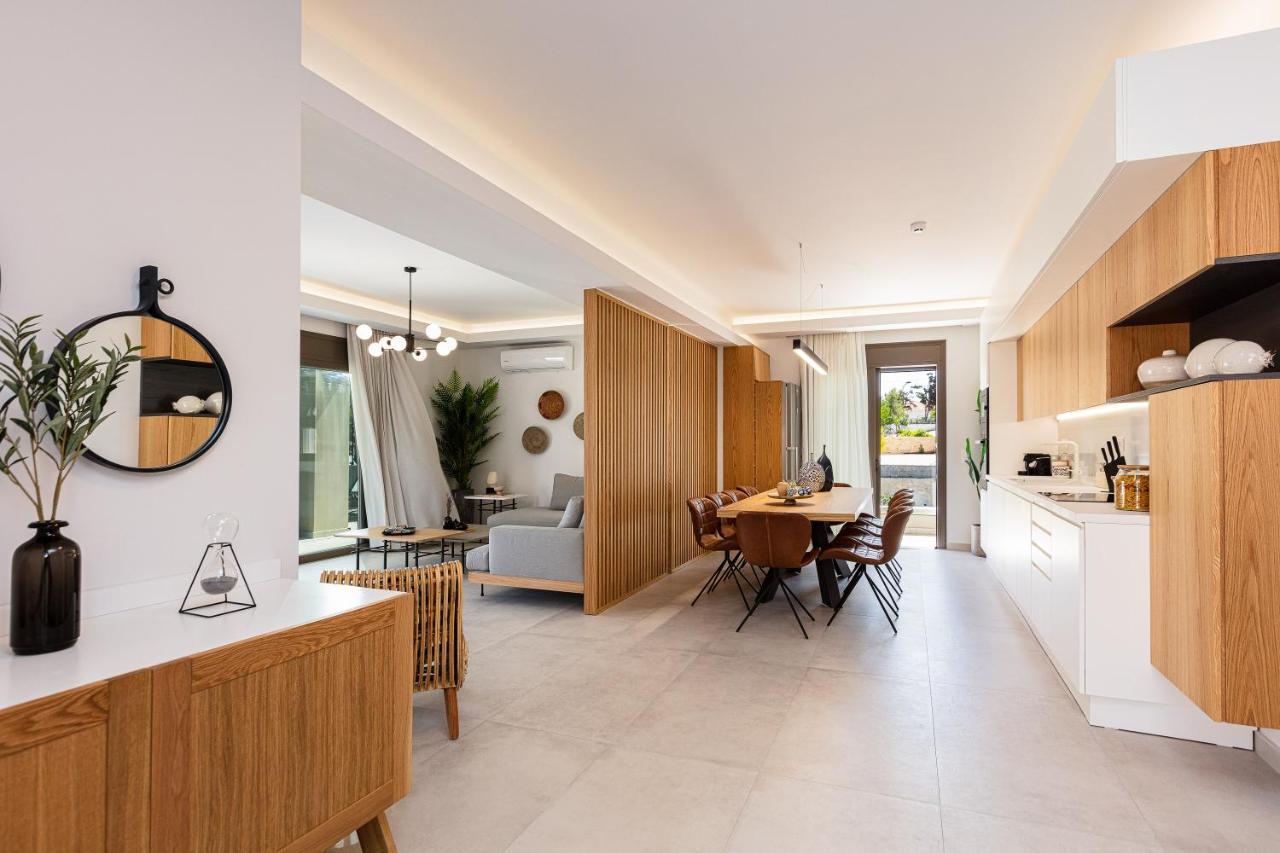 Lagoon Seabreeze Villa, Sumptuous Retreat, By Thinkvilla Pánormos Eksteriør bilde